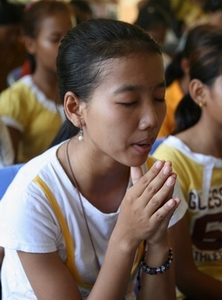 Mom.jpg : 캄보디아 김반석 선교 기도편지입니다.